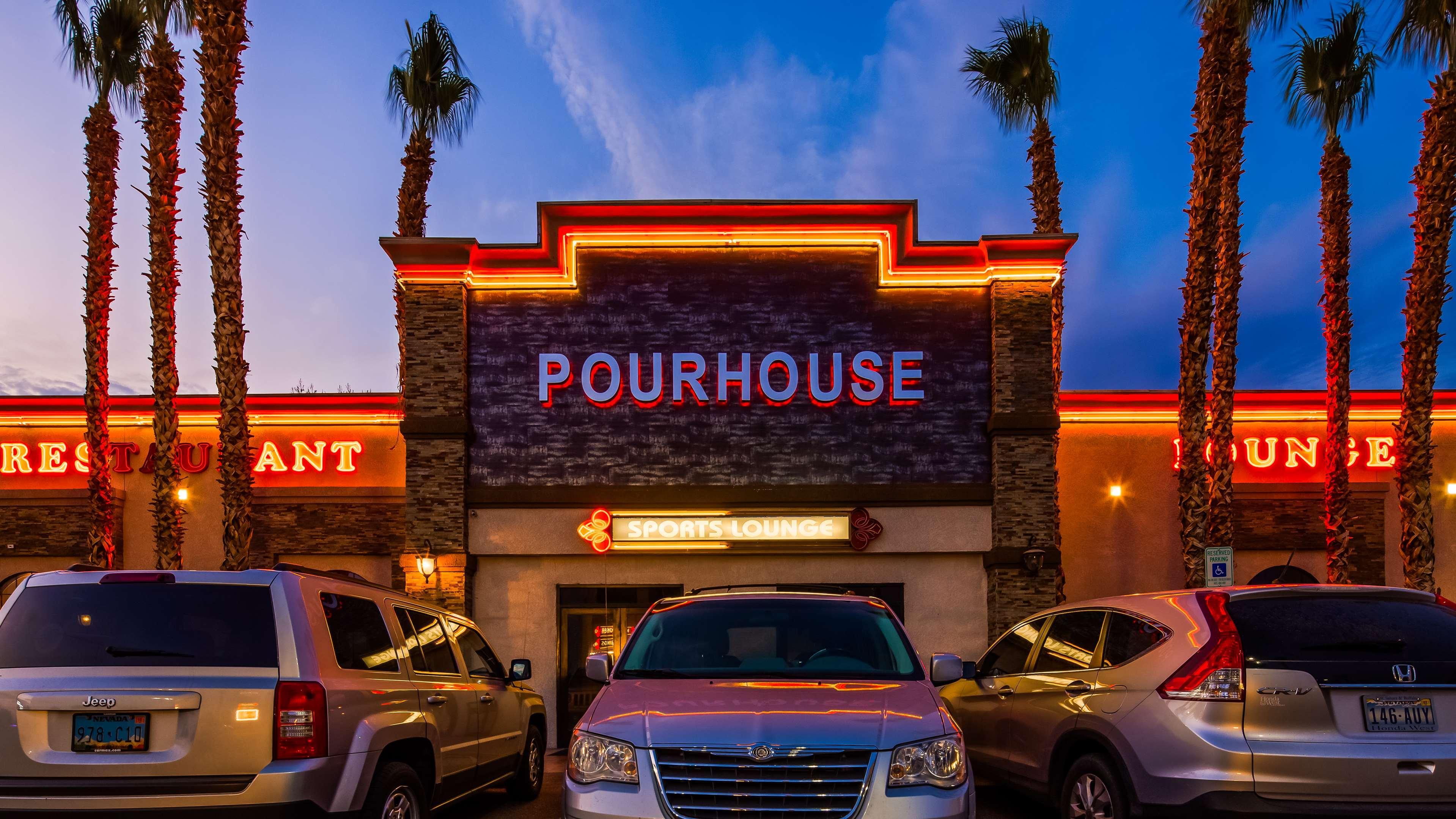 Best Western Pahrump Oasis Hotel Exterior photo